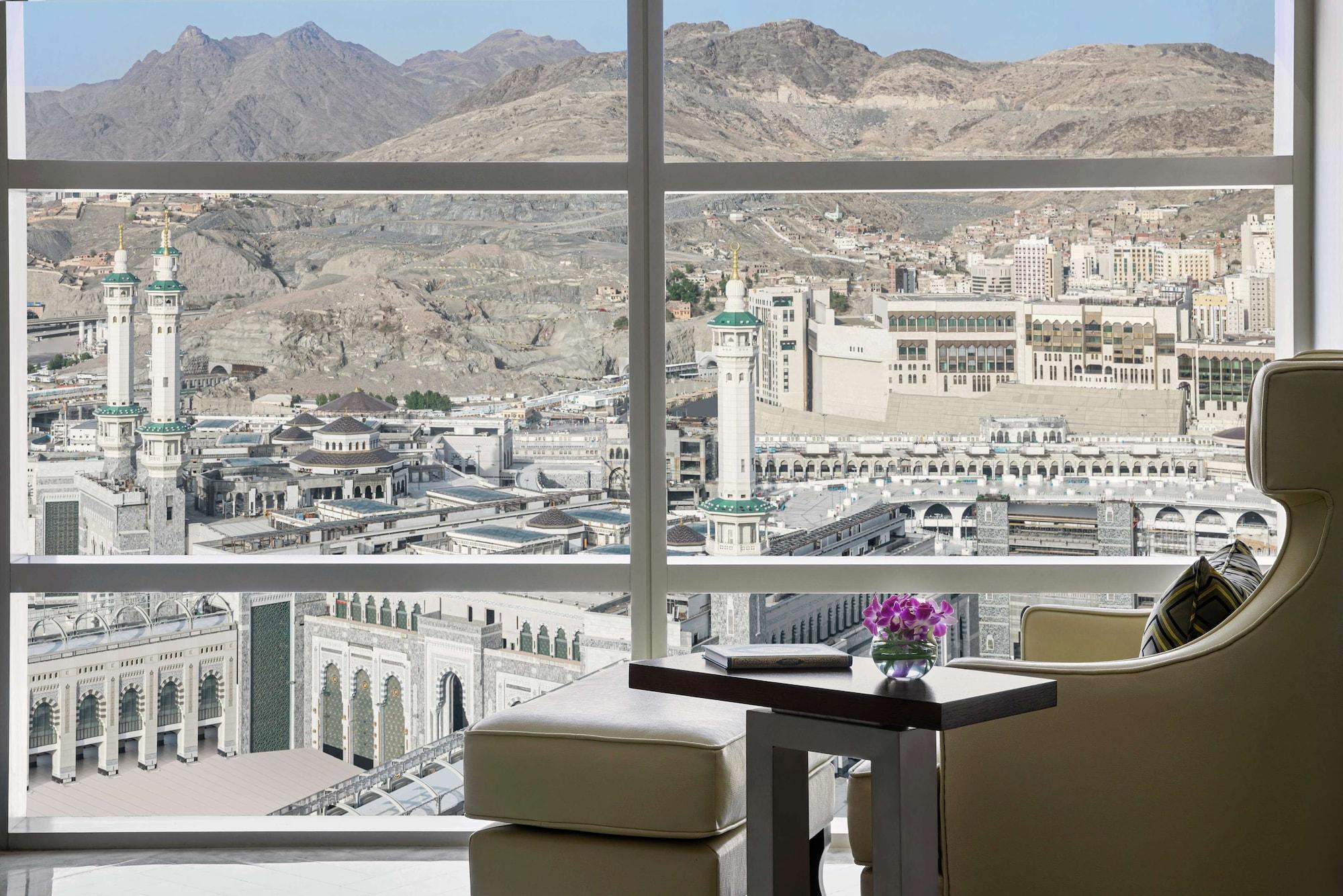 Hotel Doubletree By Hilton Makkah Jabal Omar 4*